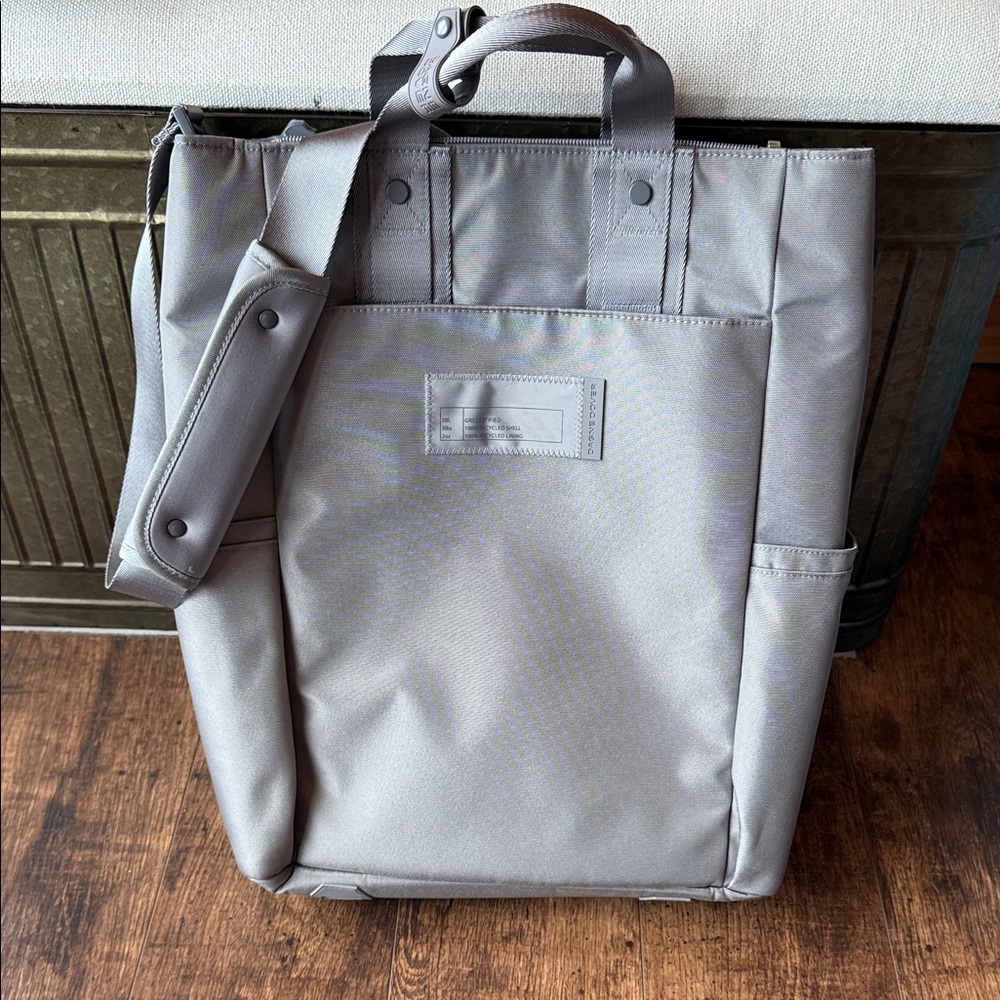 Elegant Gray Women's Travel Bag